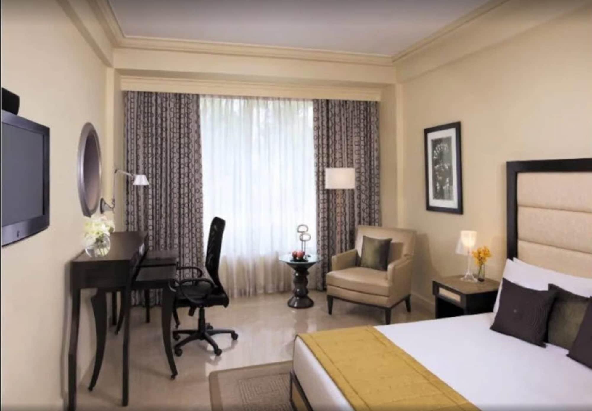 Blue Diamond Pune Ihcl Seleqtions Екстер'єр фото