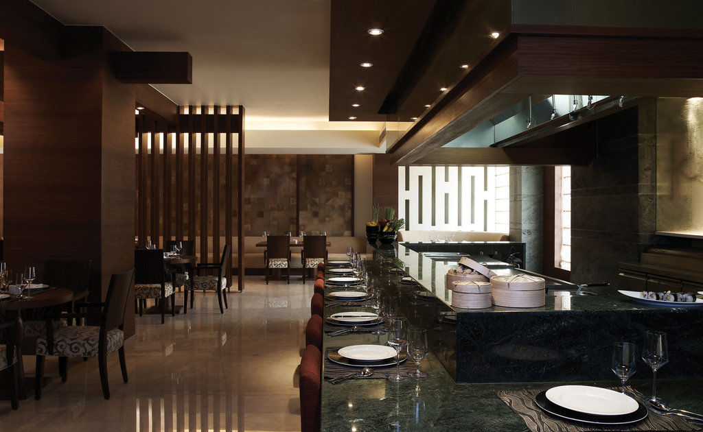 Blue Diamond Pune Ihcl Seleqtions Екстер'єр фото